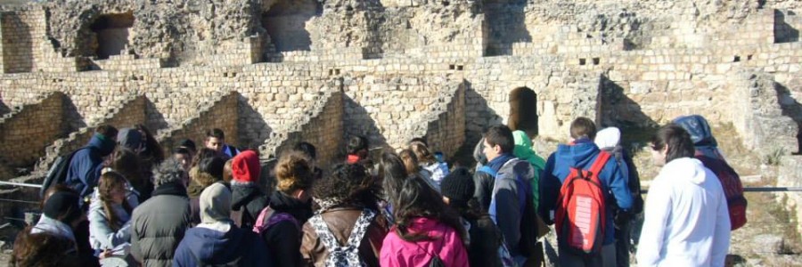 Excursión al yacimiento arqueológico de Valeria